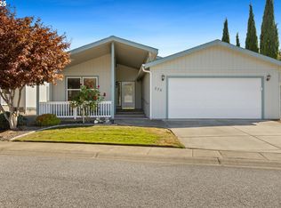 275 Littlebrook Ln, Roseburg, OR