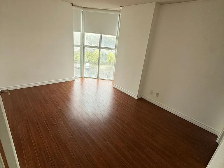 35 Trailwood Dr #815 — Photo 16