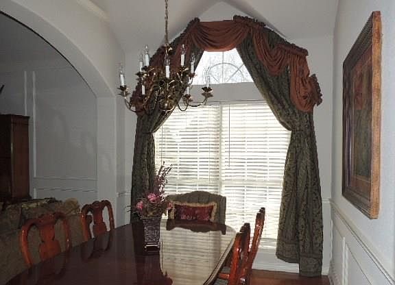 4th image of 5612 Manchester Dr