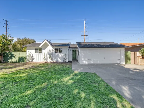 2029 W Flora St, Santa Ana, CA 92704