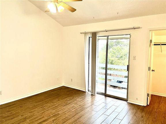 5th image of 4218 Hessmer Ave APT 301