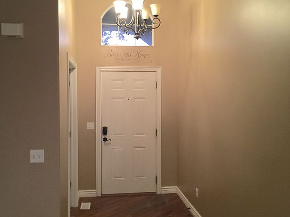 2nd image of 2917 W Shady Bend Ln