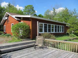 683 Mosher Rd, Sheffield, VT 05866