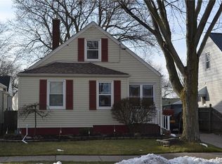 124 Hillcrest Rd, Tonawanda, NY 14150