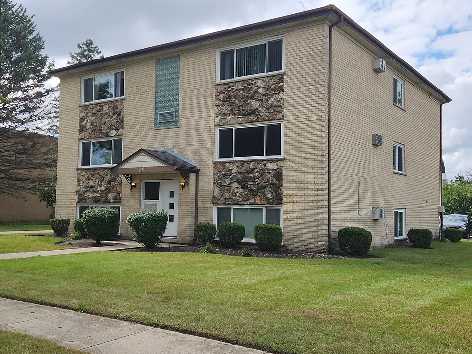 538 Eichler Dr #2N
