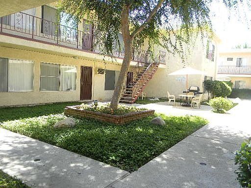 2nd image of 7909 Topanga Cyn Blvd APT 224