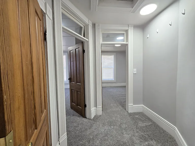 319 N Church Ave #2 — Photo 6