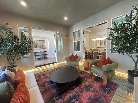 5th image of 15541 Pinehurst Pl