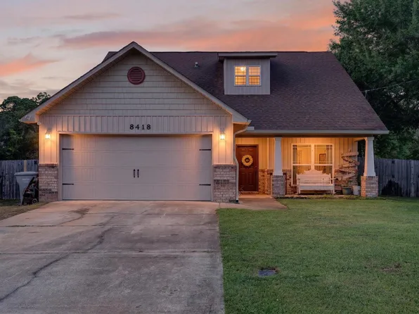 8418 Sevilla St, Navarre, FL 32566
