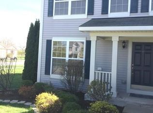 2681 Cameron Dr, Hampshire, IL 60140