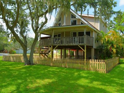 908 Shore Dr W, Oldsmar, FL, 34677