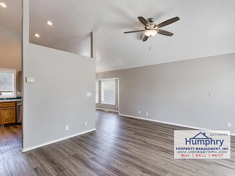 1244 W Greenhead Dr — Photo 7