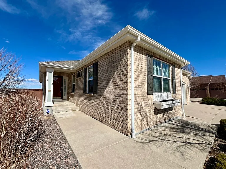 23687 E Bellewood Dr — Photo 3
