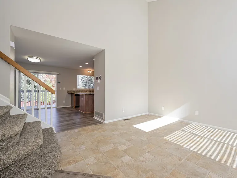 16131 Bluebonnet Dr — Photo 8