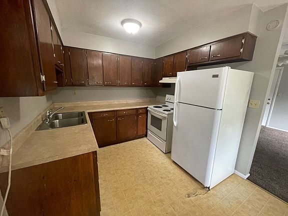5th image of 1328 N 15th St #1