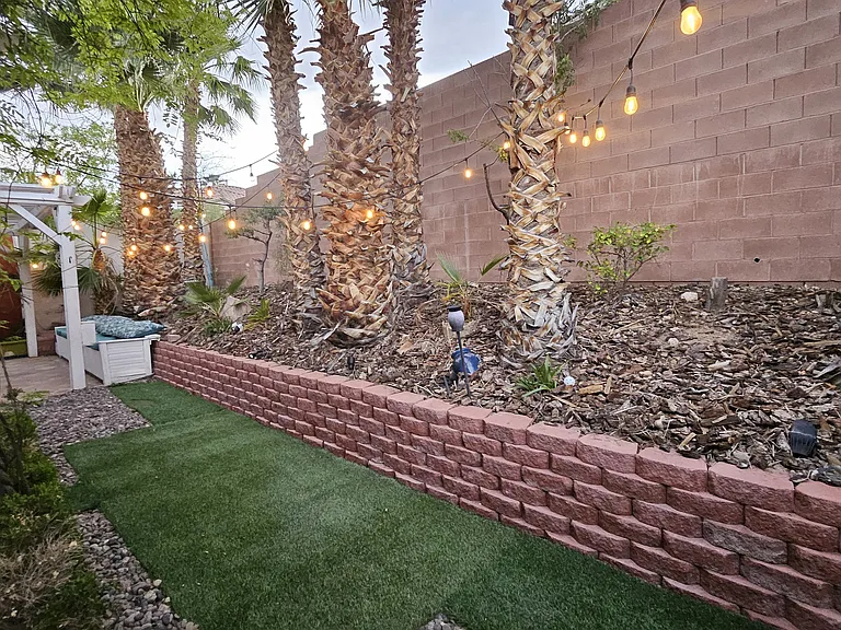 591 Vitano St — Photo 30