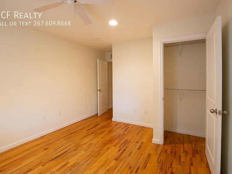 330 N Preston St #UPPER LEVEL — Photo 28