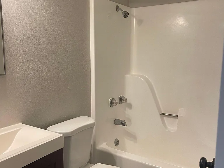 221 N Fillmore St #3 — Photo 5