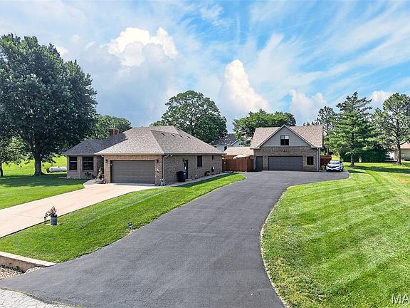 2nd image of 26659 Owens Dr