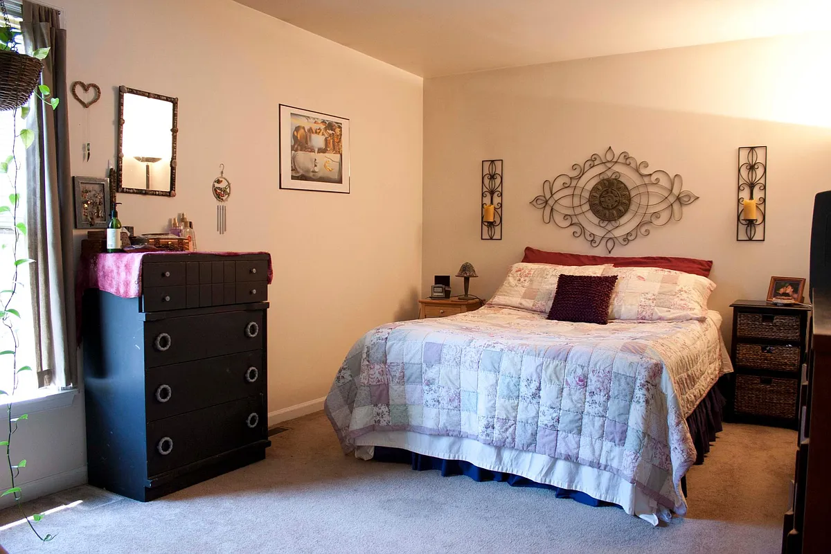 Building Photo - 710 Bolling Ave #1