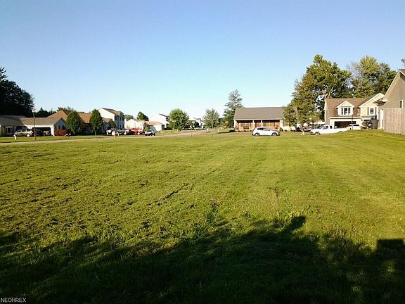 4th image of 622 Bridle Ct