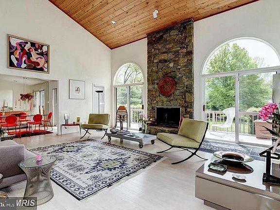 5th image of 8002 Grand Teton Dr