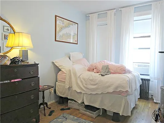 Rented by DSA Realty | media 12