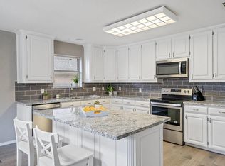 304 College Ave, Keller, TX 76248