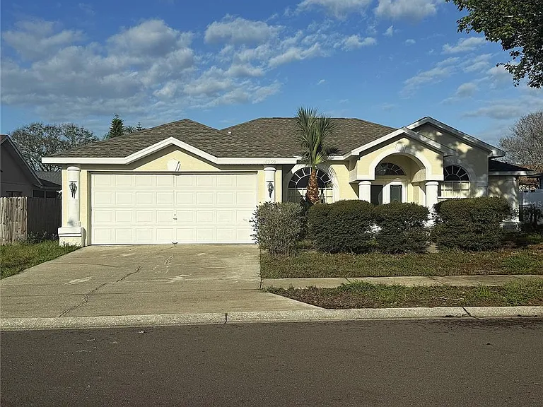 8839 Greenleaf Ct — Photo 1