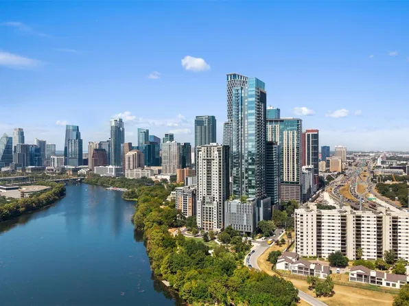 40 N Interstate Highway 35 APT 2C1, Austin, TX 78701