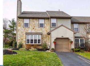 11 Cottonwood St, Newtown, PA 18940