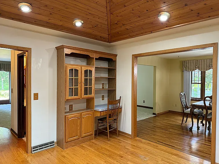 5610 Marengo Rd — Photo 9
