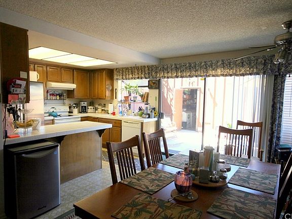5th image of 1659 Westmont Dr