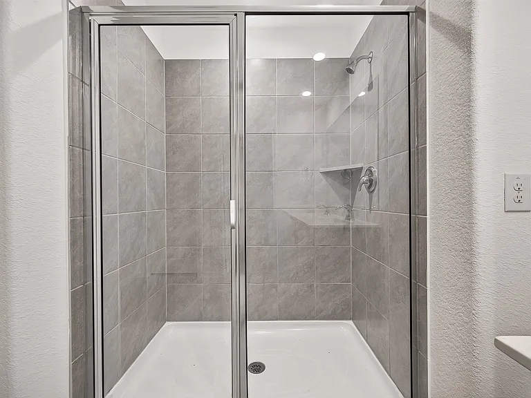 18326 Arcola Bay Ln — Photo 34