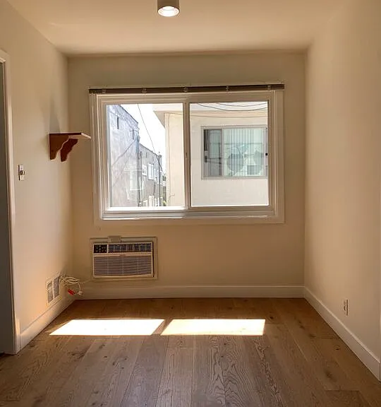 1219 N Crescent Heights Blvd #B — Photo 12