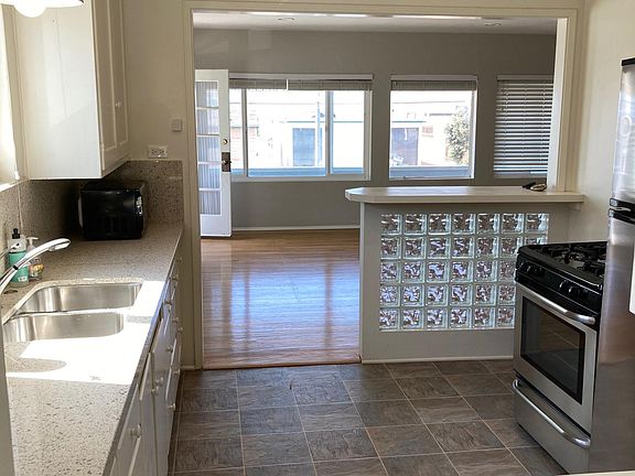 4th image of 3104 Hermosa Ave