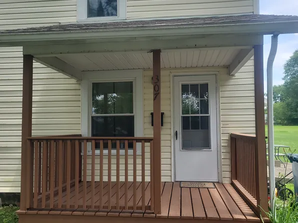 307 E Liberty St #307, Hubbard, OH 44425