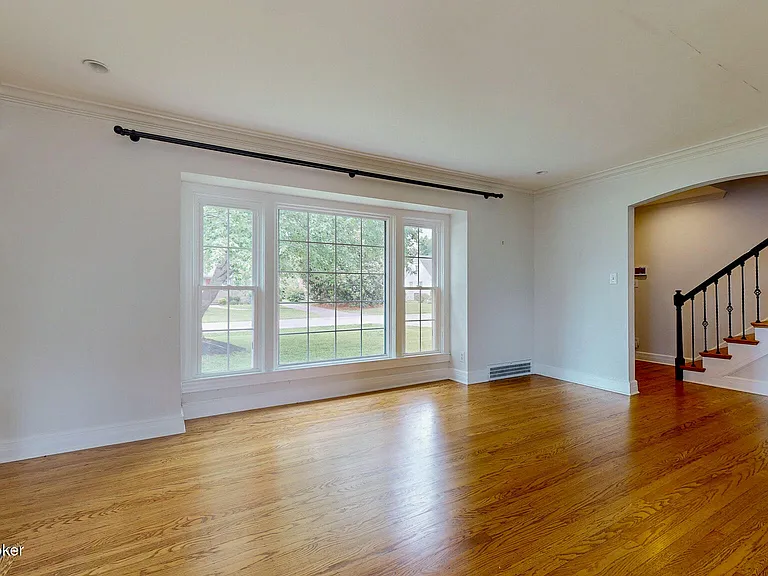 203 Don Allen Rd — Photo 5