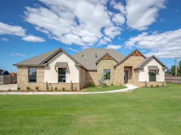 109 W Duane Dr, Mustang, OK 73064