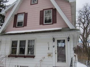 61 Grassmere Park, Rochester, NY 14612