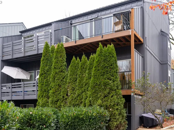 4 Touchstone 128 #128, Lake Oswego, OR 97035