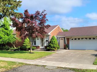 26020 Elsinore, Redford, MI 48239