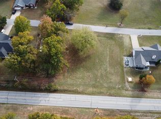 2118 Colby Ln, Grove, OK 74344