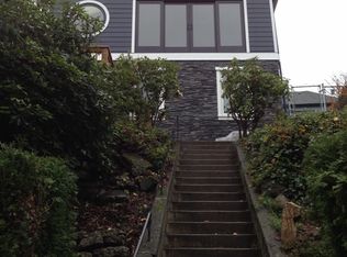 617 26th Ave E, Seattle, WA 98112