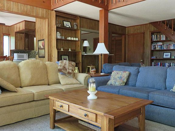 4th image of 314 Congers Ln