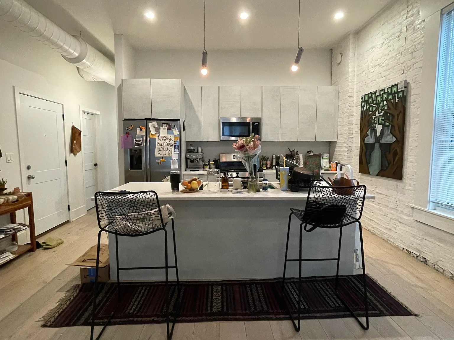 3 bed, 1500 sqft, $3,995 — Photo 2