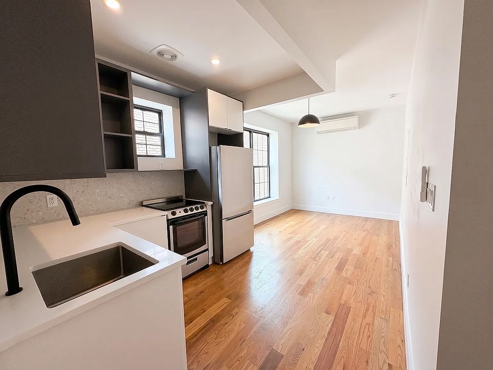 2nd image of 227 Martense St #2B