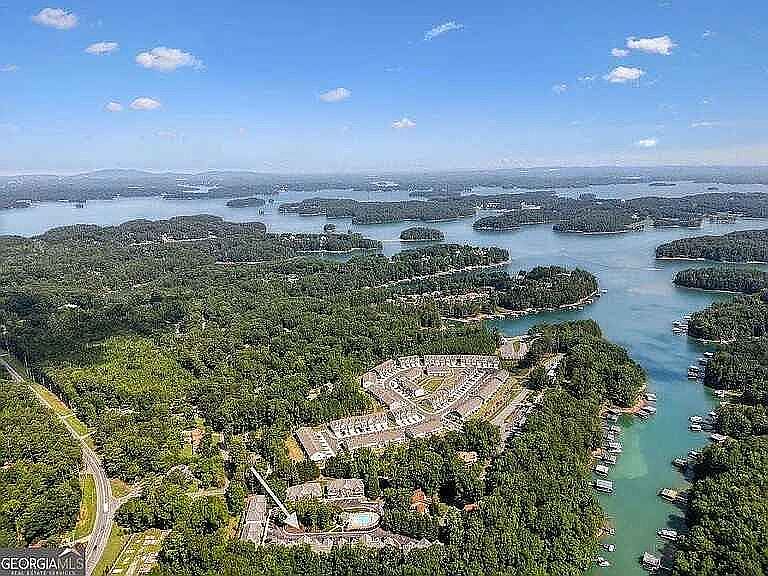 Arrow showing Lanier Pointe