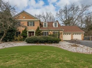 8217 Buckspark Ln W, Potomac, MD 20854