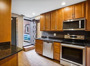 76 R St NW, Washington, DC 20001